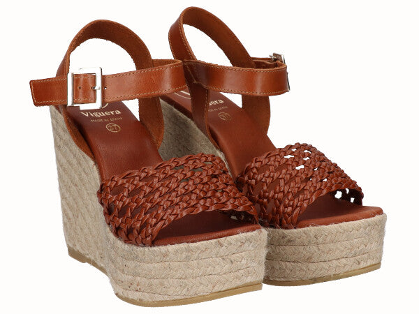 1729 Cuero Web ECI_2.jpg