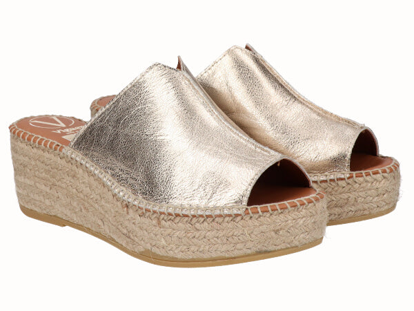 2275 Elista Sahara_2.jpg