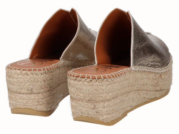 2275 Elista Sahara_3.jpg