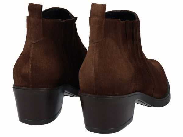 8020 Vitelo Testa_3.jpg