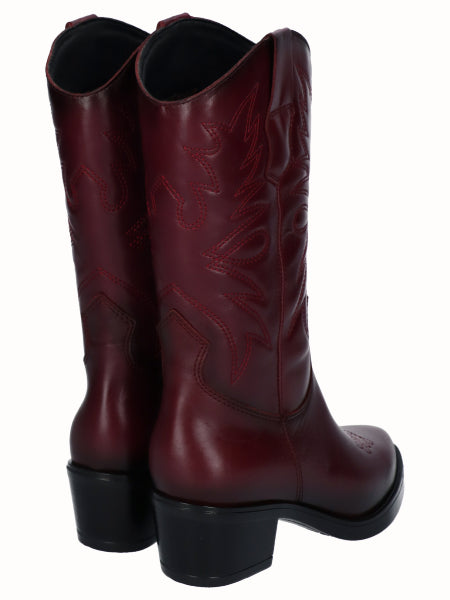 8024 Cyclone Wine_3.jpg