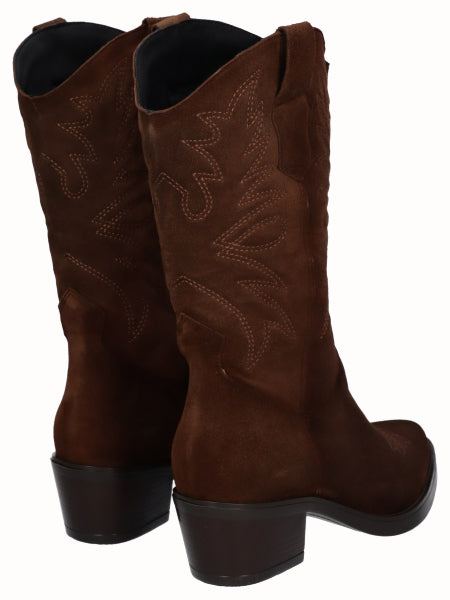 8024 Vitelo Testa_3.jpg