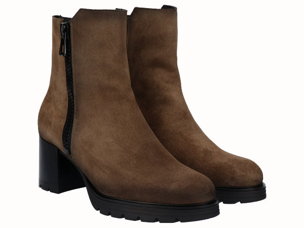 8326 Vitelo Sander_2.jpg