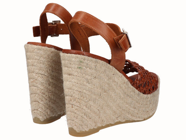 1729 Cuero Web ECI_3.jpg