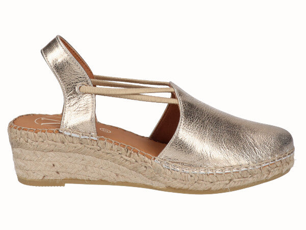 1825 Elista Sahara_1.jpg