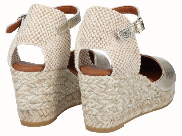 1983 Elista Sahara_3.jpg