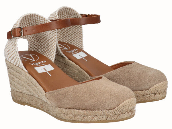 2012 Vitelo Desert_2.jpg