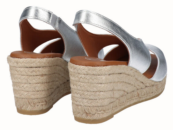 2122 Elista Plata_3.jpg