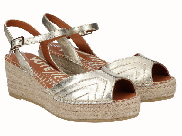 2158 Elista Sahara_2.jpg