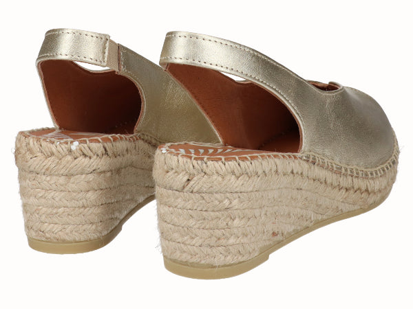 2200 Elista Sahara_3.jpg