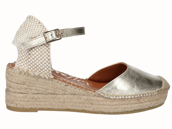 2218 Elista Sahara_1.jpg