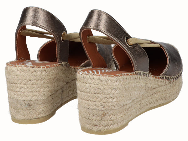 2219 Elista Fumo_3.jpg