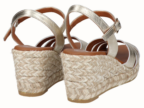 2220 Elista Sahara_3.jpg