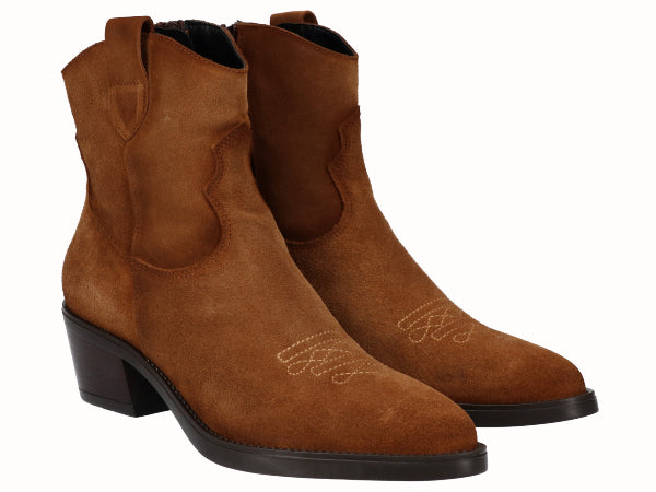 8021 Vitelo Tabac_2.jpg