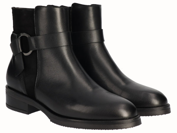 8390 Negro_5.jpg